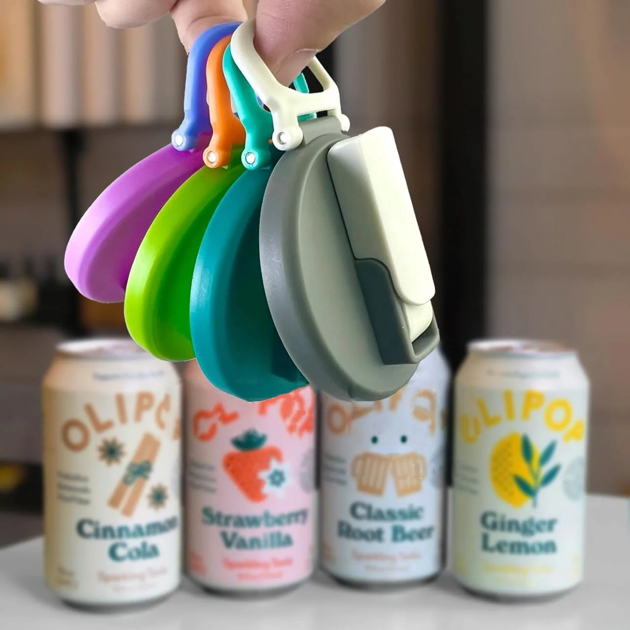 4-pack 4 Colors Soda Can Lids with Straw